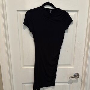 Alya Black t-shirt dress with side rouche